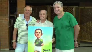 Racha dos Velhos Malandros: homenagem para Guegué